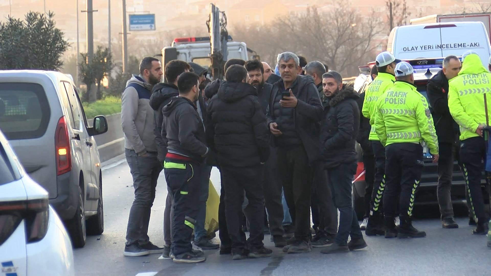 I S T A N B U L B A G C I L A R D A A R A C I N D A N I N E N S O F 1179233 350290